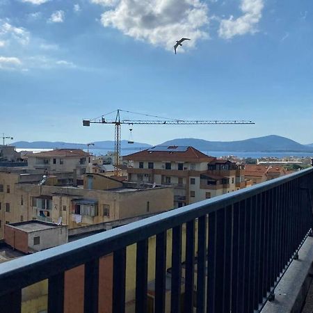 Attico Luminoso Ed Accogliente In Zona Centrale Apartment Alghero Exterior photo